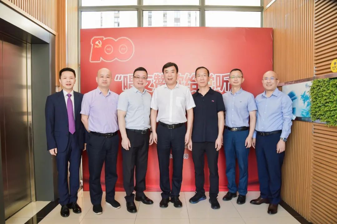 唱支赞歌给党听.jpg